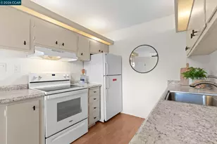 1919 Ygnacio Valley Rd, Walnut Creek, CA 94598 - Photo 17