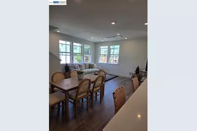 2053 Clement Avenue, Alameda, CA 94501 - Photo 1