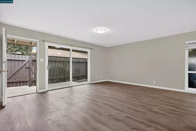 5492 Roundtree Dr #A, Concord, CA 94521 - Photo 9