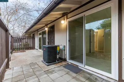 5492 Roundtree Dr #A, Concord, CA 94521 - Photo 43