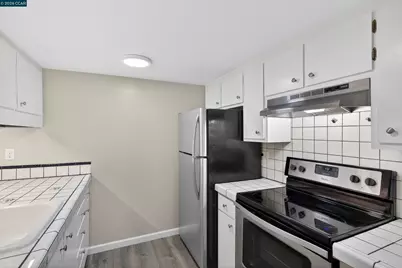 5492 Roundtree Dr #A, Concord, CA 94521 - Photo 23