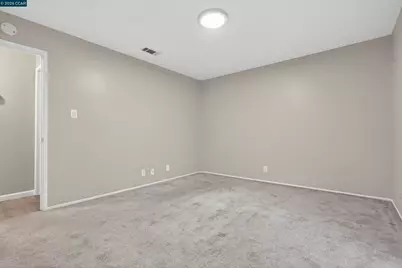 5492 Roundtree Dr #A, Concord, CA 94521 - Photo 29