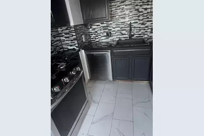 81 Esquina, San Francisco, CA 94134 - Photo 17