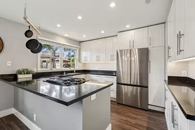 641 Centre Ct, Alameda, CA 94502 - Photo 9