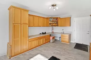 9621 Deer Valley Rd, Brentwood, CA 94513 - Photo 35