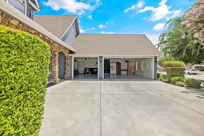 302 Denton Court, Visalia, CA 93291 - Photo 5