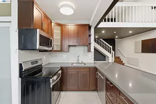 1004 9th Ave, Oakland, CA 94606 - Photo 5