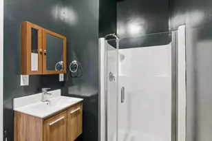 1004 9th Ave, Oakland, CA 94606 - Photo 25