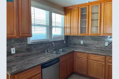 2359 Church, Oakland, CA 94603 - Photo 3