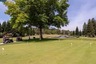 1732 Oakmont Dr, Walnut Creek, CA 94595 - Photo 43