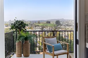 19800 John Dr, Castro Valley, CA 94546 - Photo 25