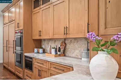 735 Arroyo Ct, Lafayette, CA 94549 - Photo 13