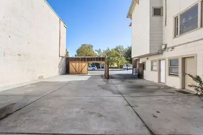 815 Main St, Suisun City, CA 94585 - Photo 17