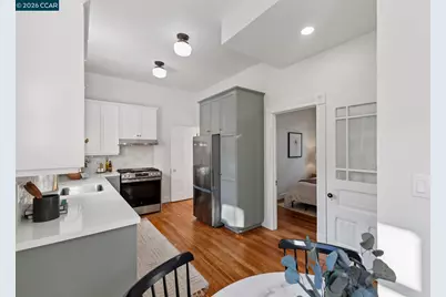 2423 10th St, Berkeley, CA 94710 - Photo 23