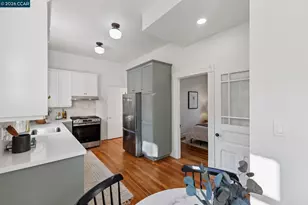 2423 Tenth St, Berkeley, CA 94710 - Photo 23