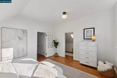 2423 10th St, Berkeley, CA 94710 - Photo 39