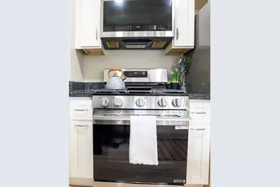 2925 El Monte Ave, Oakland, CA 94605 - Photo 23