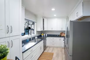 2925 El Monte Ave, Oakland, CA 94605 - Photo 21