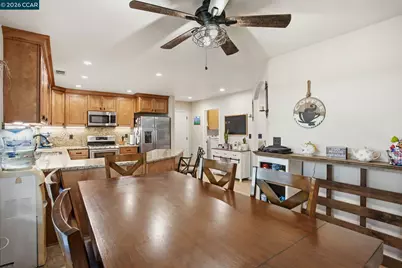 5250 Treosti Pl, Valley Springs, CA 95252 - Photo 11