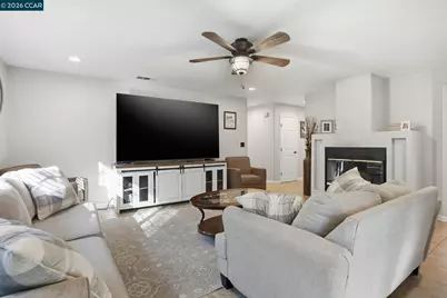 5250 Treosti Pl, Valley Springs, CA 95252 - Photo 7