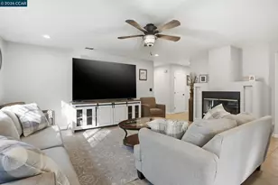 5250 Treosti Pl, Valley Springs, CA 95252 - Photo 7