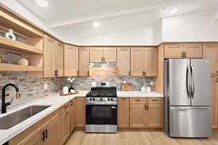 27574 Loyola Ave, Hayward, CA 94545 - Photo 9