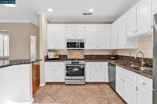 219 Forest Creek Ln, San Ramon, CA 94583 - Photo 33