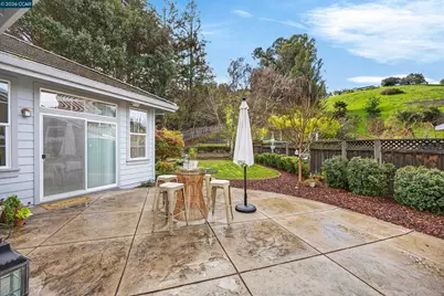 116 McMahon Ct, Martinez, CA 94553 - Photo 35