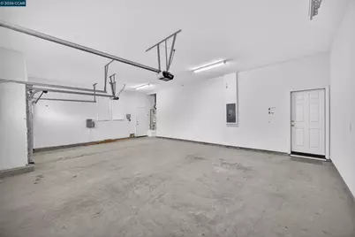 116 McMahon Ct, Martinez, CA 94553 - Photo 33