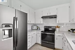 16605 Rolando Ave, Castro Valley, CA 94578 - Photo 17