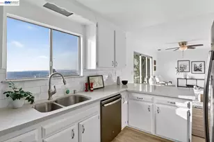 16605 Rolando Ave, Castro Valley, CA 94578 - Photo 17