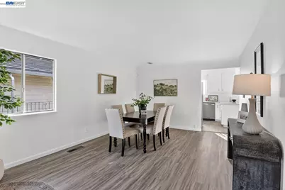 16605 Rolando Ave, Castro Valley, CA 94578 - Photo 9