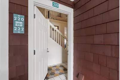 220 Marina Lakes Dr, Richmond, CA 94804 - Photo 3