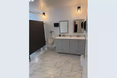 5783 Foothill Blvd, Oakland, CA 94605 - Photo 11