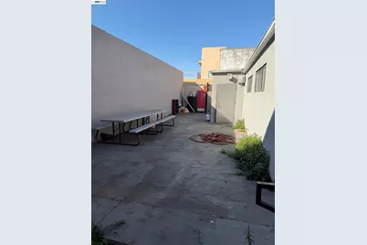 5783 Foothill Blvd, Oakland, CA 94605 - Photo 23