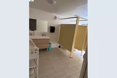 5783 Foothill Blvd, Oakland, CA 94605 - Photo 13