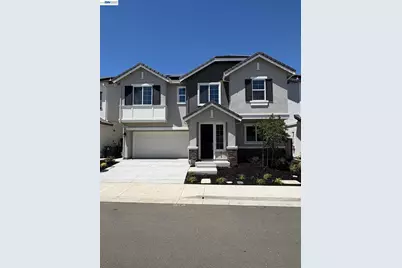 1476 Monument Ln, Fairfield, CA 94533 - Photo 3