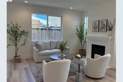1476 Monument Ln, Fairfield, CA 94533 - Photo 11