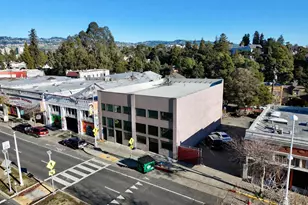 3050 Broadway, Oakland, CA 94611 - Photo 1