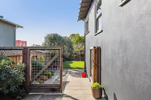 1546 Beverly Pl, Berkeley, CA 94706 - Photo 31