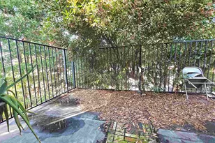 2443 Grande Vista Ave, Oakland, CA 94601 - Photo 15