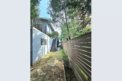 2443 Grande Vista Ave, Oakland, CA 94601 - Photo 3