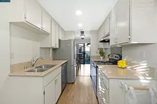 2600 Giant Rd, San Pablo, CA 94806 - Photo 15