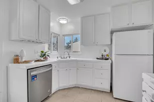 1024 Locust St, Livermore, CA 94551 - Photo 17