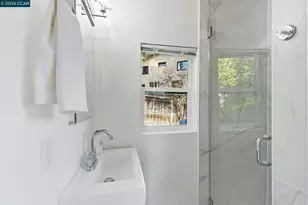 3382 Dwight Way, Berkeley, CA 94704 - Photo 7