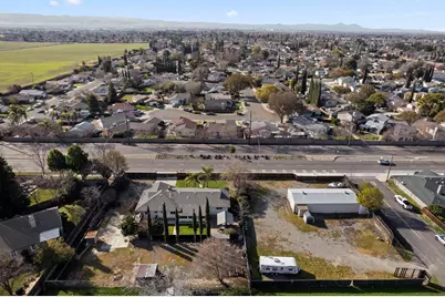 25820 Macarthur Dr, Tracy, CA 95376 - Photo 35