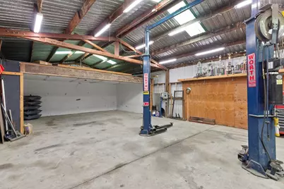 25820 Macarthur Dr, Tracy, CA 95376 - Photo 27