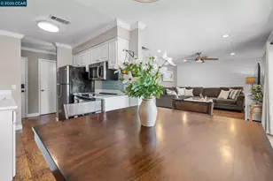 825 Oak Grove Rd, Concord, CA 94518 - Photo 5