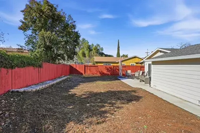 688 School St, Pittsburg, CA 94565 - Photo 17