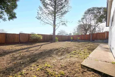 589 Maureen Ln, Pleasant Hill, CA 94523 - Photo 49